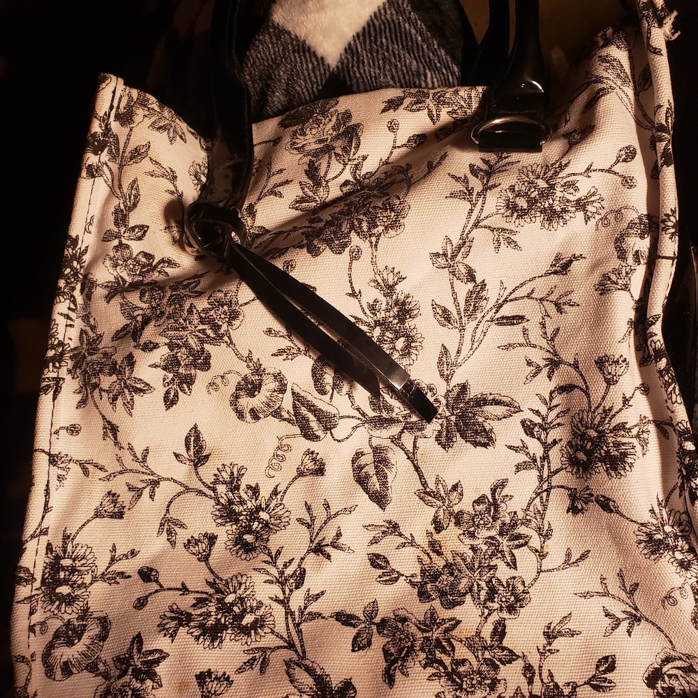 B&W Purse